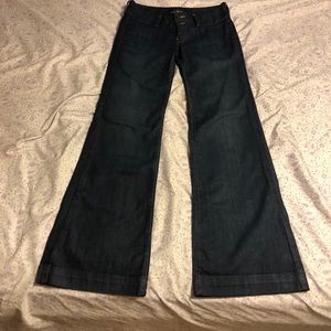 Vintage Lucky Brand Bell Bottom style Blue Jeans (circa 2010beautiful condition)